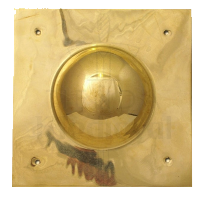 Bouclier de bronze romaine en forme carrée  - 2