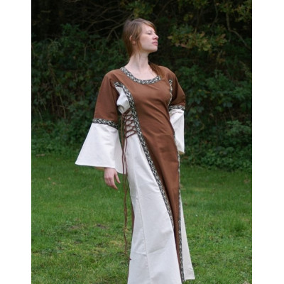Medieval woman dress  - 17