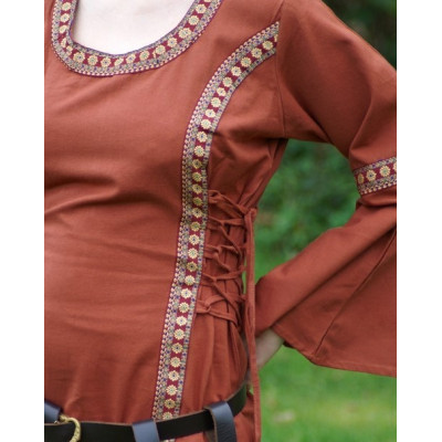 Medieval woman dress  - 15