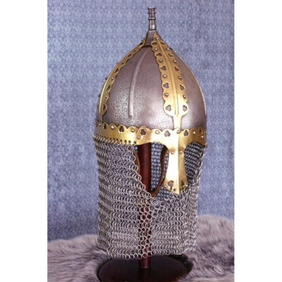 Yelmo vikingo de Gjermundbu Inicio