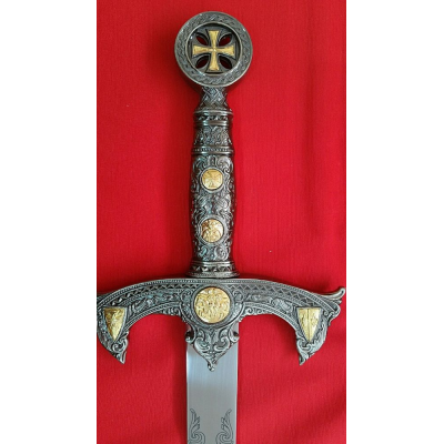 Templar sword with wall support  - 3