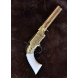 Pistola vulcanica del 1854, ottone e falsa madreperla, replica  - 1
