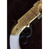 Pistola vulcanica del 1854, ottone e falsa madreperla, replica  - 2