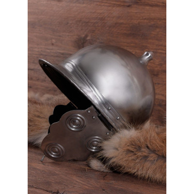 Casco Montefortino, siglo IV a. C. Yelmos Romanos