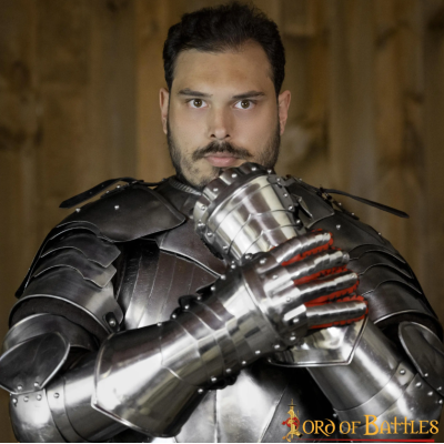 Gantelets cuirassiers du 16e calibre du 16e au 17e siècle  - 1