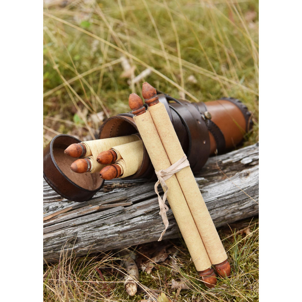 Roman Capsa, Porta Pergaminos de Cuero con 3 Pergaminos - 4