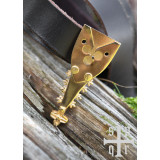 Chape Belt Buckle with Trefoil Motif, Galvanized Brass - 3