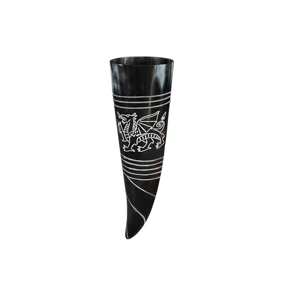 Hand carved Celtic horn for drinking *Please note that specificatio...