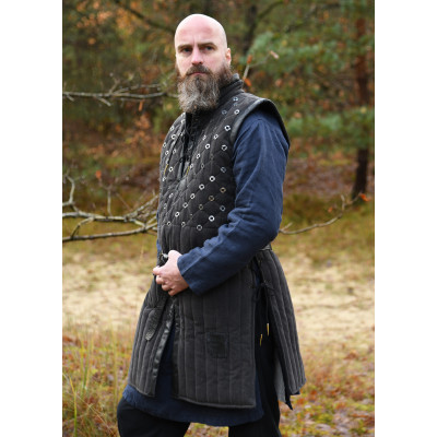Gambeson sleeveless with handmade details, black   Größentabelle - ...