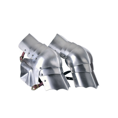 15th century knee pads (pair) The poleyon knee pads are articulated...