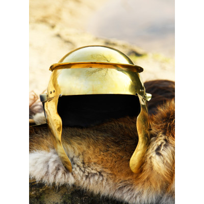 Casque auxiliaire d’infanterie romaine en laiton Romans