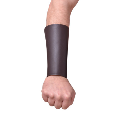 Leather Wrist Protector with Vegvísir Engraving, Brown, 1 UNIT Thes...