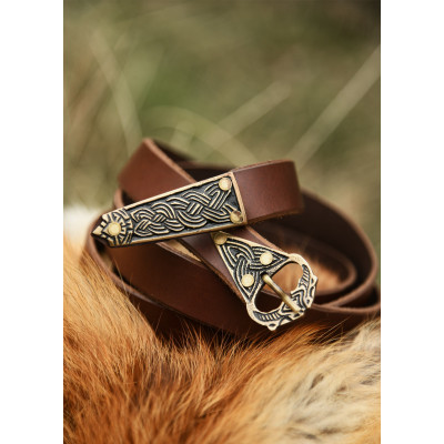 Medieval leather belt FACTSHEET  Material leather