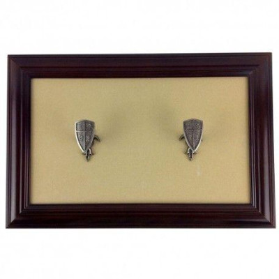 Short Pistol Wall Exhibitor  - 1